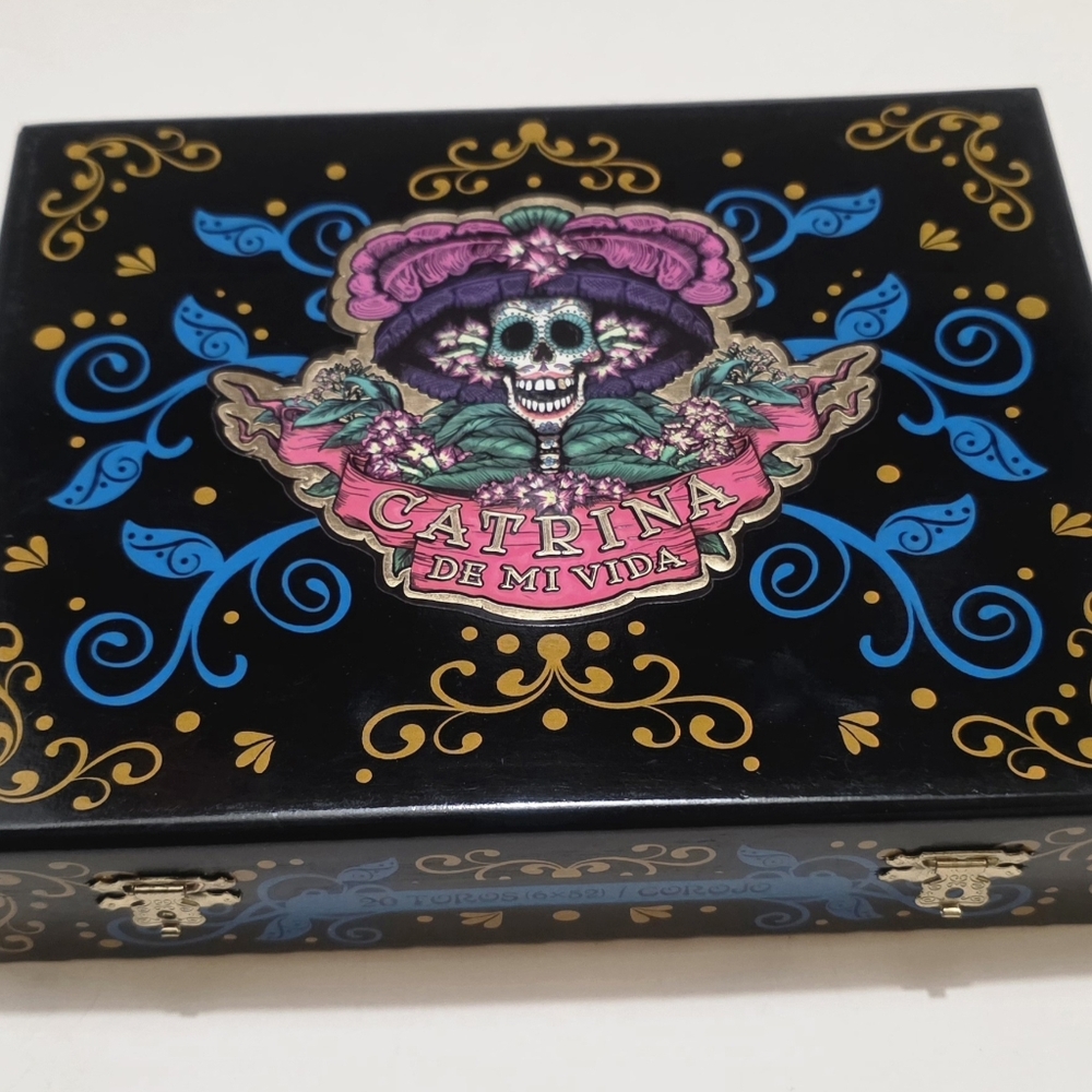 Catrina De Mi Vida Decorative Skull Empty Cigar Box. Amazing Craftmanship! Rare! - Picture 7 of 16